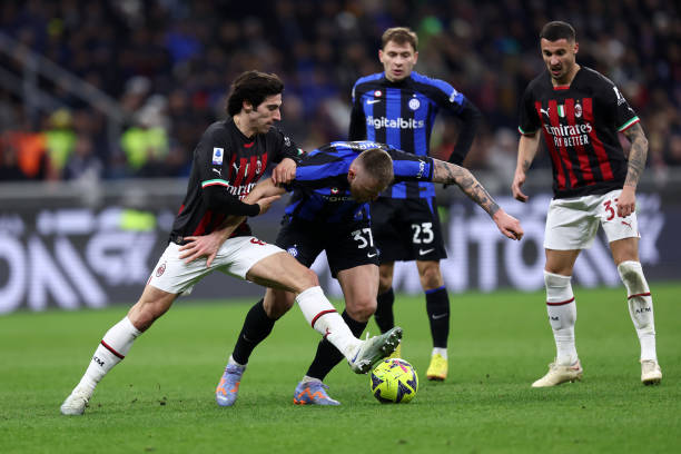 中崭露头角 中崭露头角